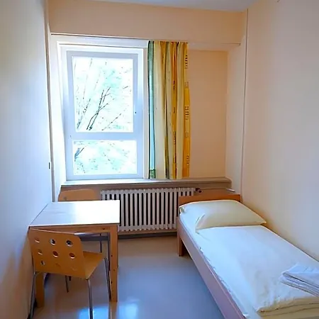 Haus International Albergue *