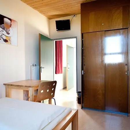 Albergue Haus International