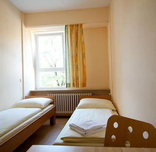Auberge de jeunesse Haus International *