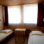 Haus International Hostel *